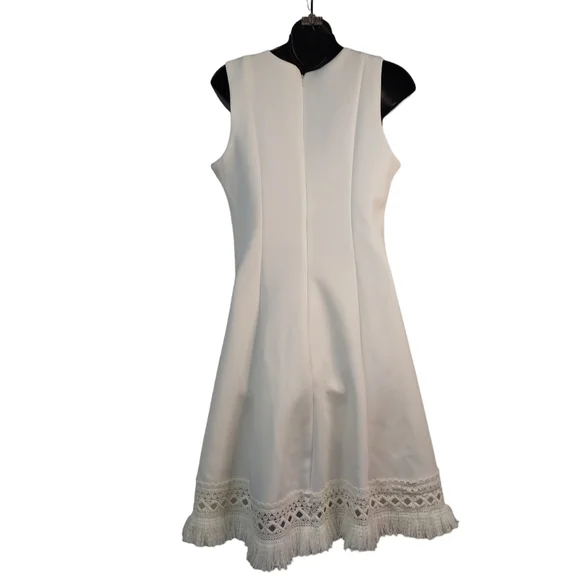 Donna Ricco White Sleeveless Dress - Picture 2 of 10